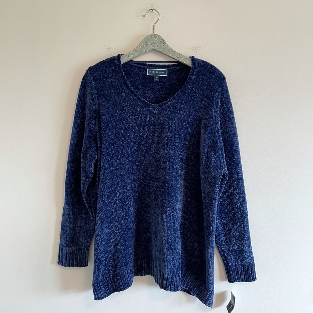 NWT Karen Scott Blue Chenille V-neck Sweater